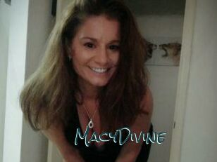 Macy_Divine